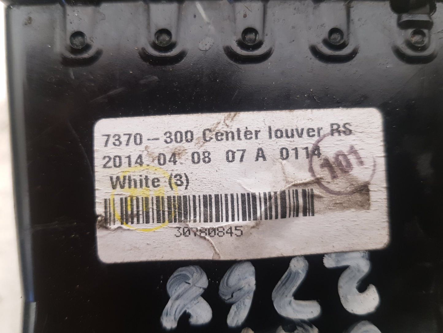 2012 - 2015 Volvo V40  Hatchback AIR VENT (CENTRE FRONT) 30780845