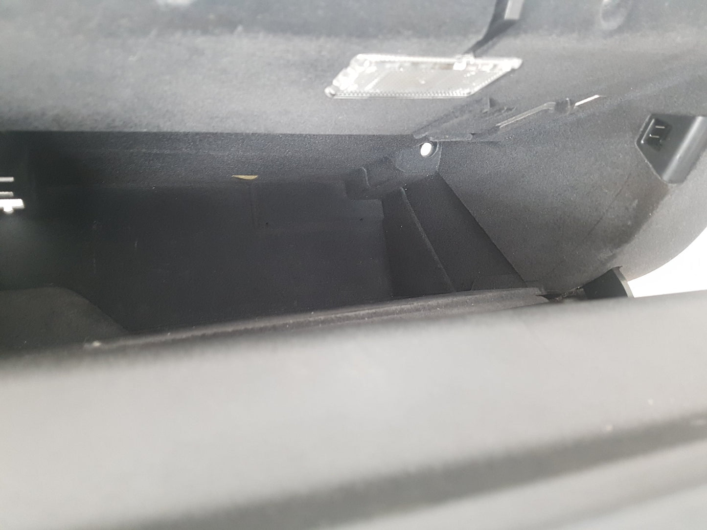 2008 - 2011 Volvo V70  Estate Glove Box 30676281