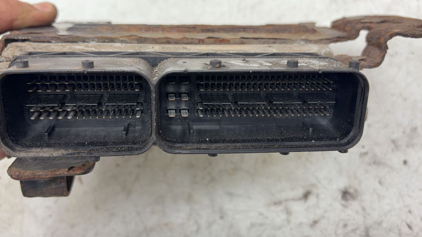 2007 - 2012 Saab 9-3  Estate Engine ECU 55576163