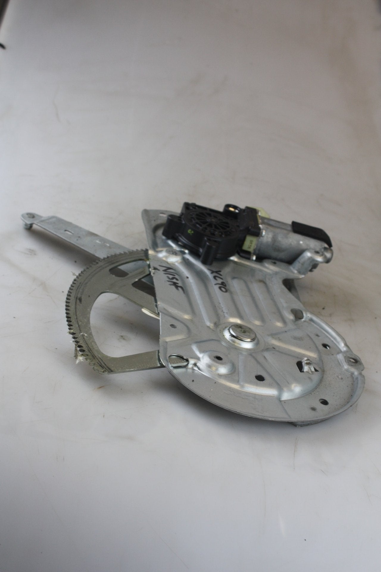 2003 - 2014 Volvo XC90  Estate WINDOW REGULATOR/MECH ELECTRIC  (FRONT PASSENGER SIDE)