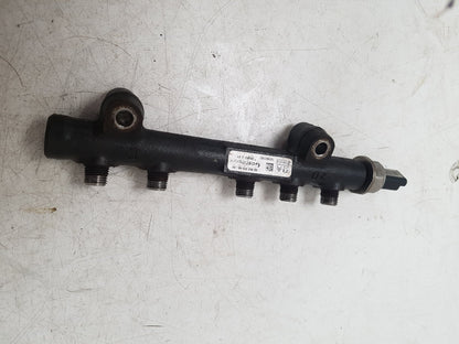 2010 Volvo S40  Saloon Injection Rail 9685297580-02