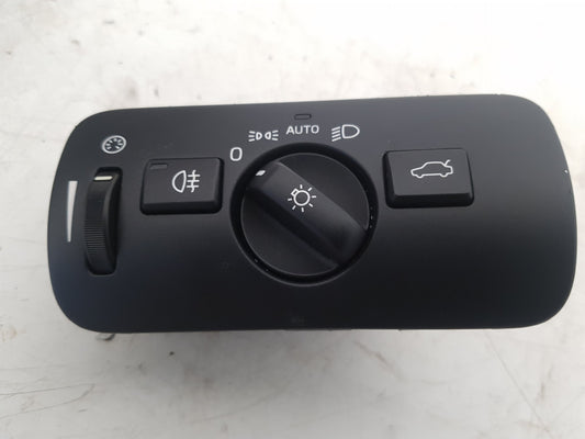 2015 - 2019 Volvo V40 Cross Country  Hatchback Headlight Switch 31443831
