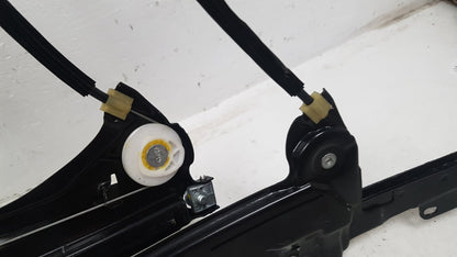 2007 - 2013 Volvo C70  Convertible WINDOW REGULATOR/MECH ELECTRIC  (FRONT PASSENGER SIDE) 30633660