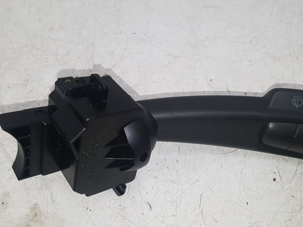 2008 - 2009 Volvo C70  Convertible Wiper Switch 31268579
