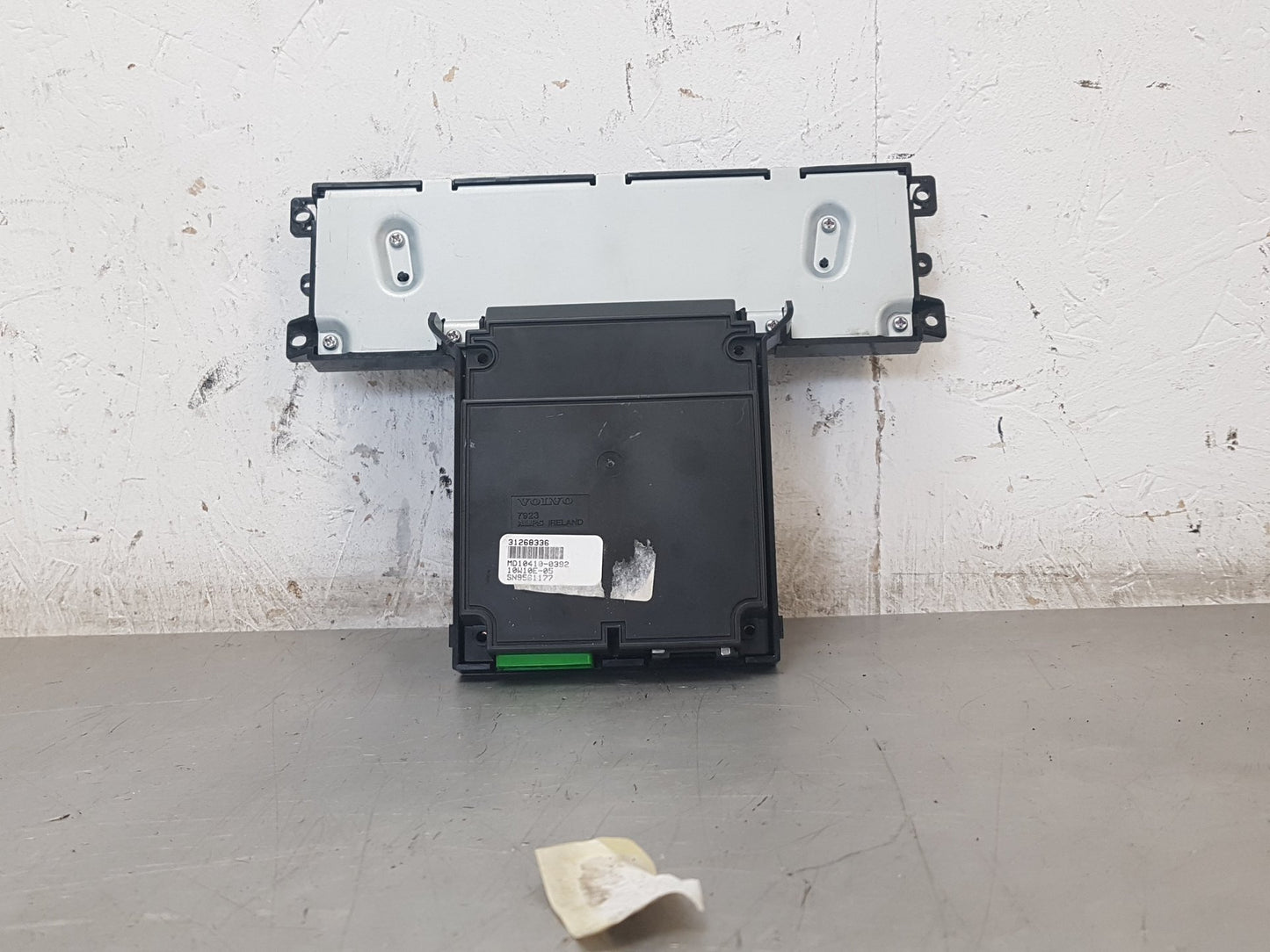 2008 - 2011 Volvo V70  Estate Dash Display Unit 31268336  31268924