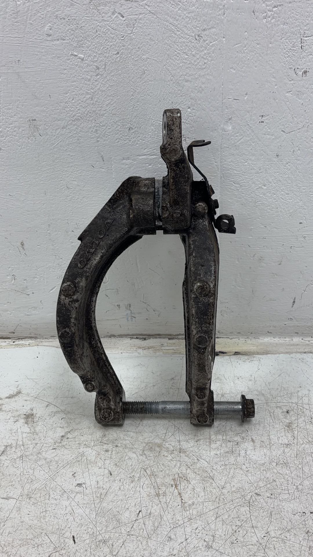 2017 - 2026 Volvo V60 II 225 Estate Right Front Shock Absorber 31476123