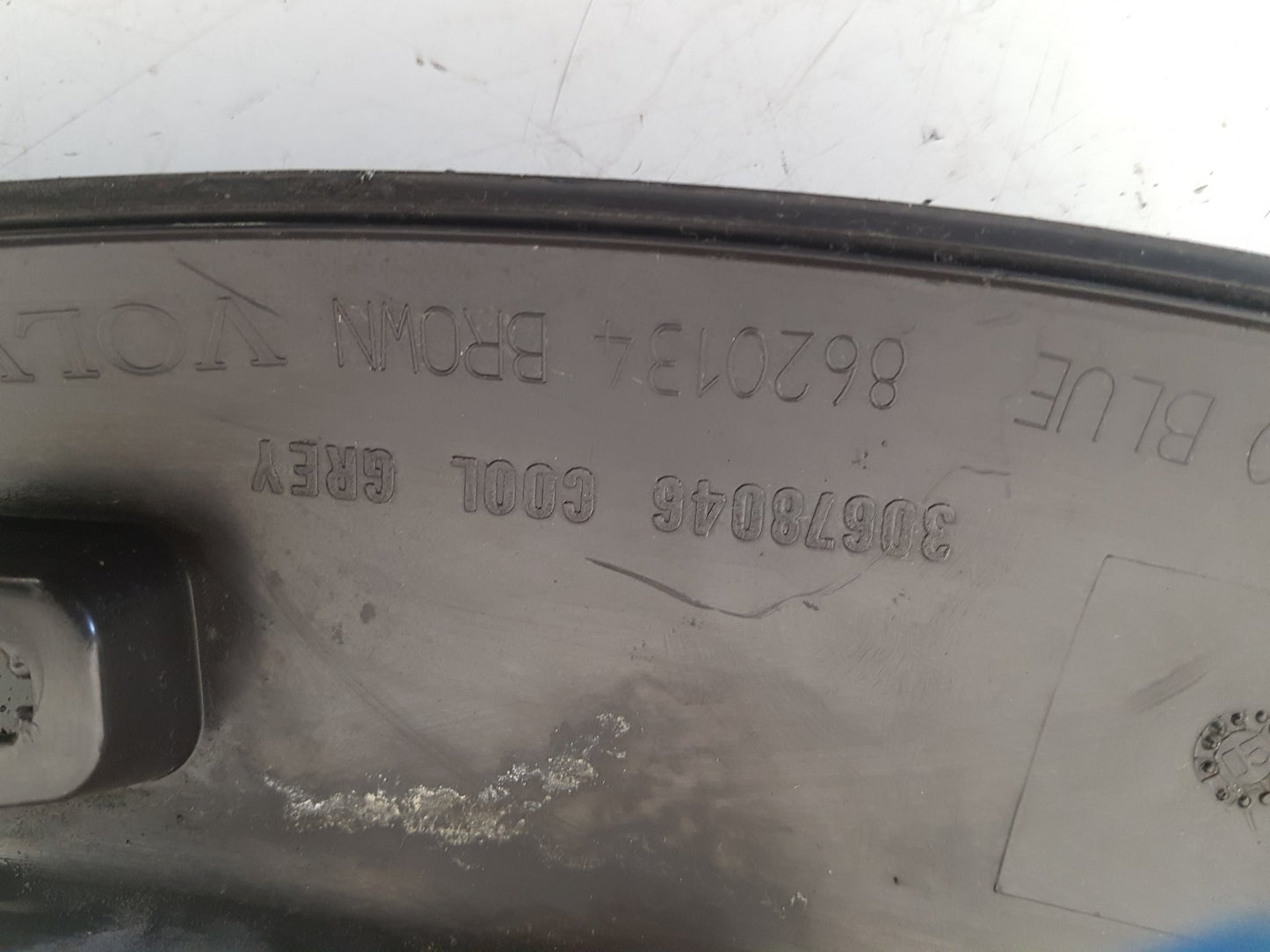 2000 - 2007 Volvo XC70  Estate Right Rear Wheel Arch Moulding 30678046