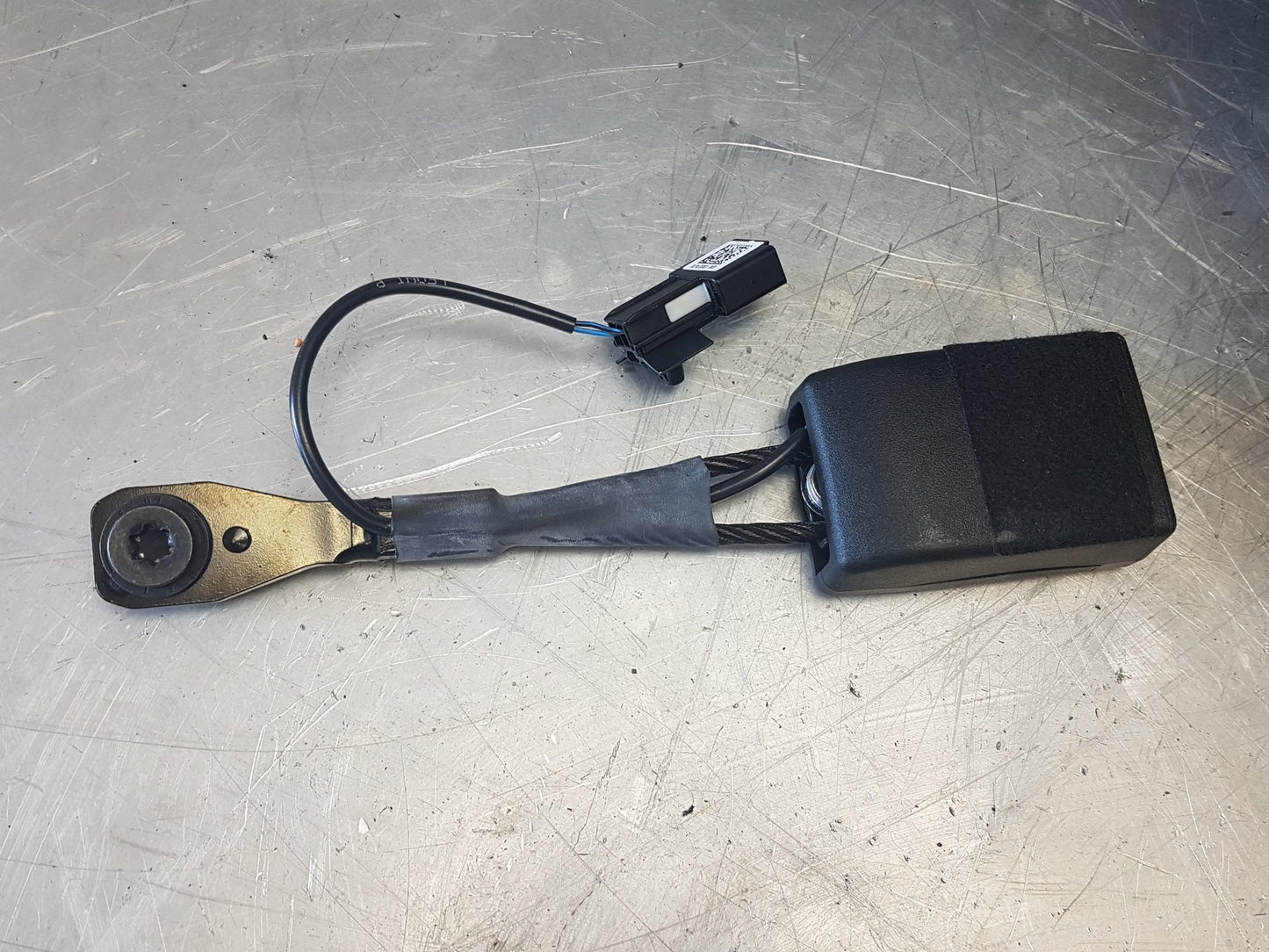 2010 - 2012 Saab 95  Saloon Left Front Seat Belt Stalk 13327470