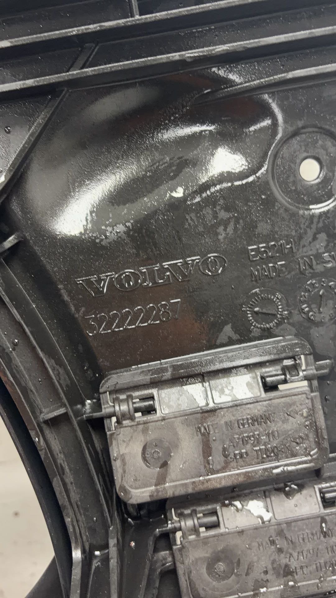 2017 - 2025 Volvo V90 235, 236 Estate A/C Fan Motor 32222287