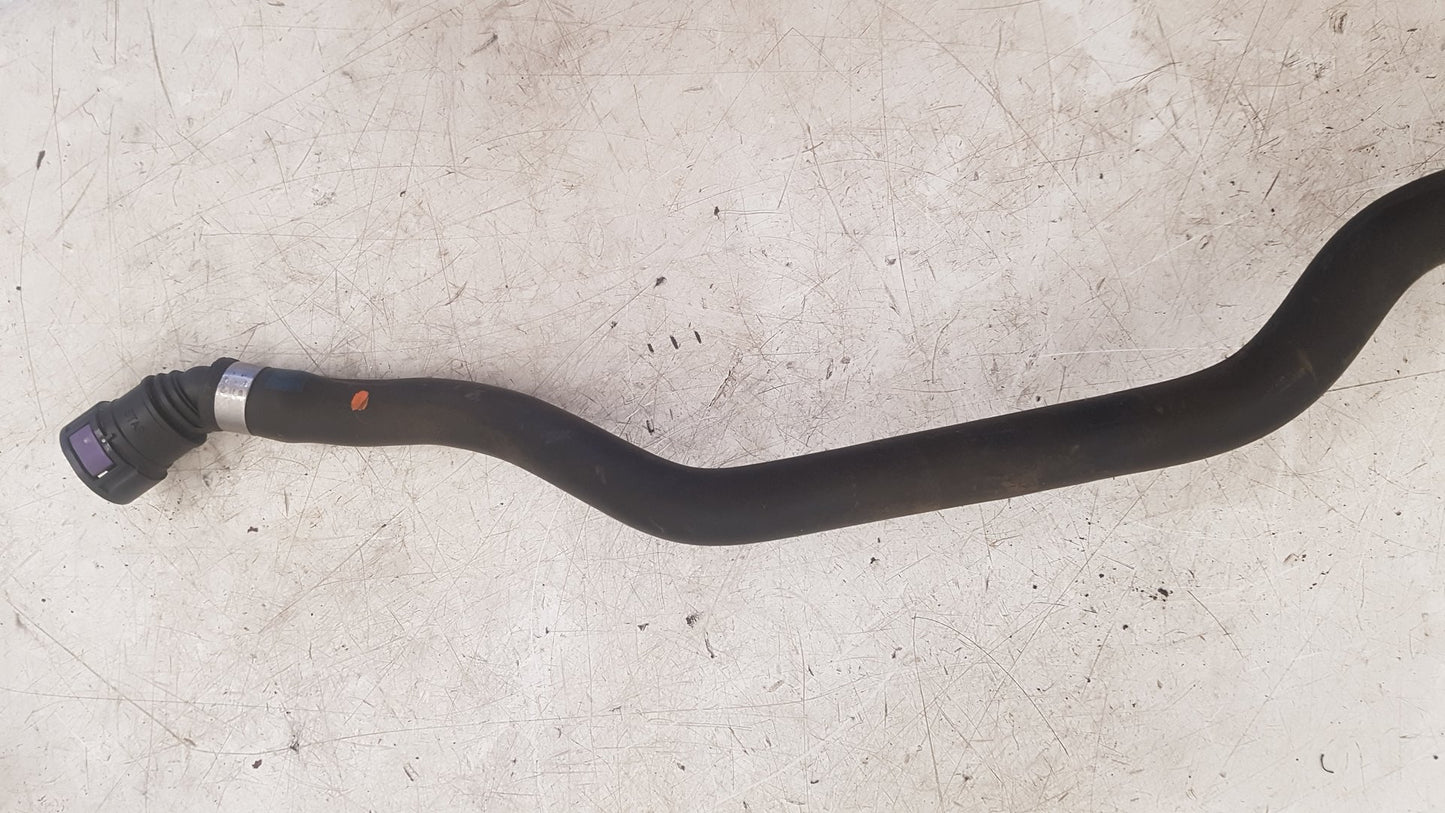 2015-2026 Volvo XC90 II 256 SUV Upper Radiator Hose 31338396