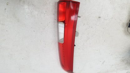 2005 Volvo V70  Estate REAR/TAIL LIGHT UPPER (PASSENGER SIDE) 30655374