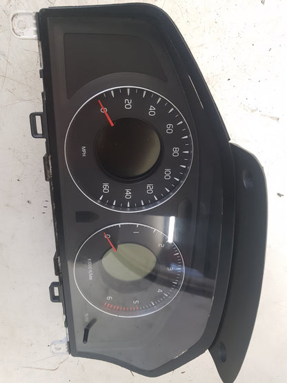 2008 - 2016 Volvo V70  Estate Instrument Cluster 30786629