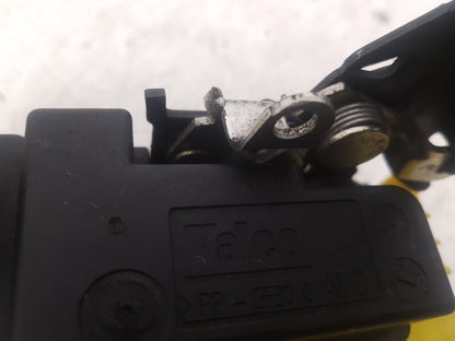 2002 - 2006 Volvo XC90  Convertible Right Front Door Lock Actuator