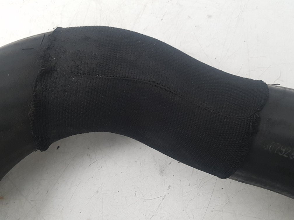 2007 - 2016 Volvo V70  Estate Intercooler Pipe 30292300