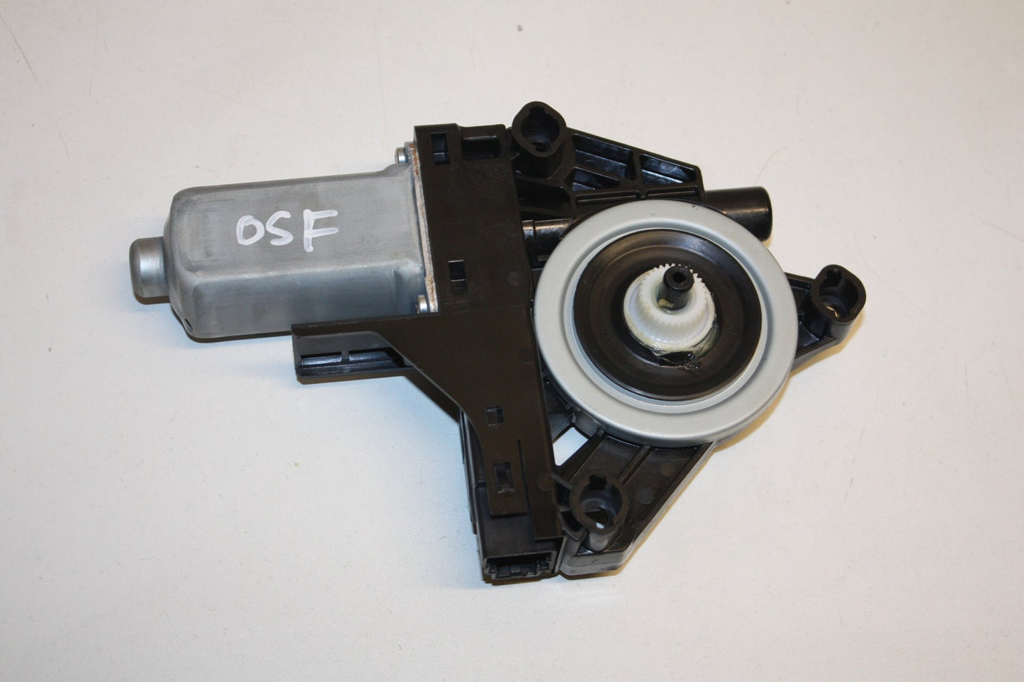 2010 - 2018 Volvo V60   WINDOW REG MOTOR (DRIVERS SIDE FRONT) 966269-103