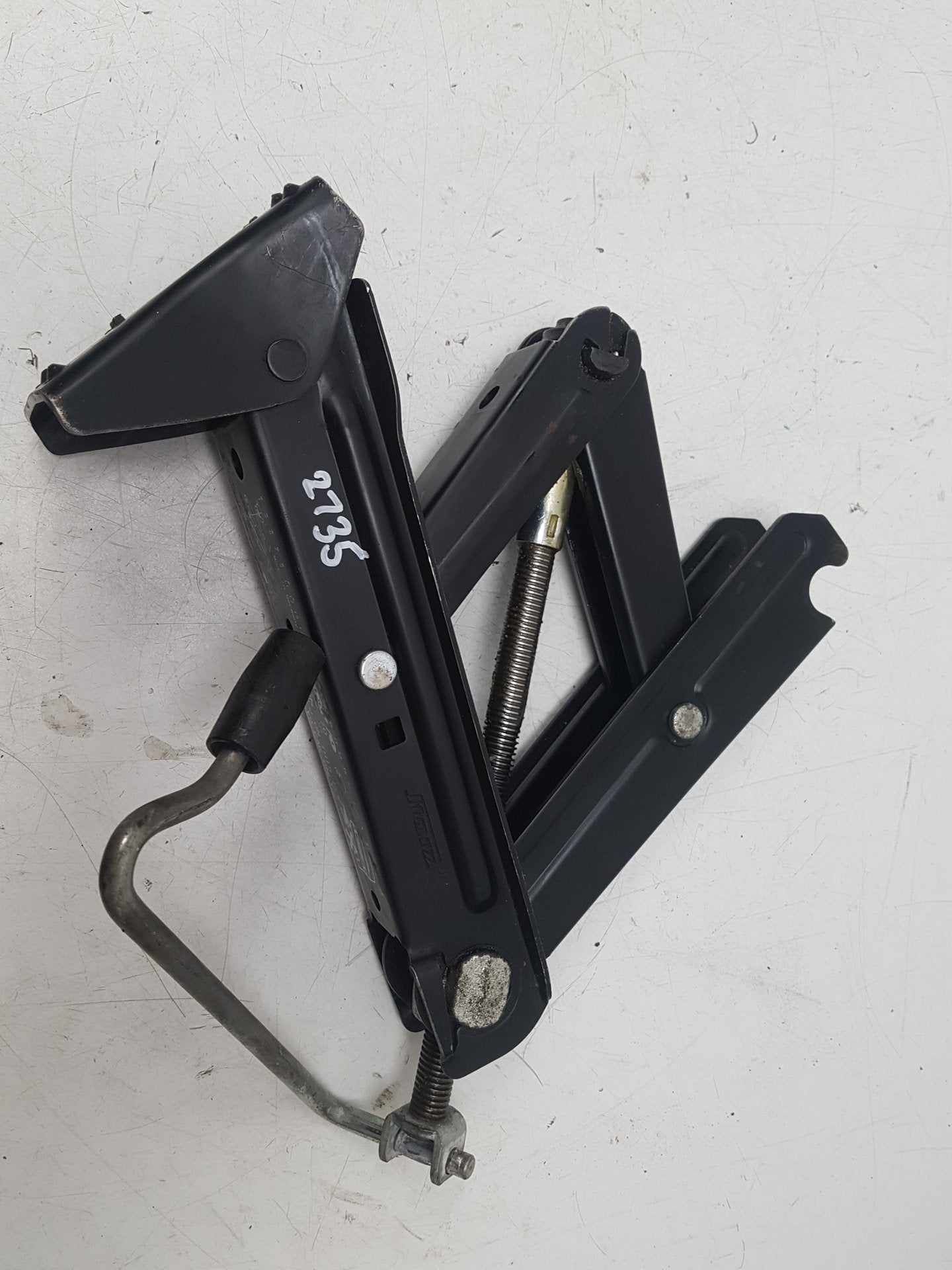 2000 - 2007 Volvo XC70  Estate LIFTING JACK 8679370