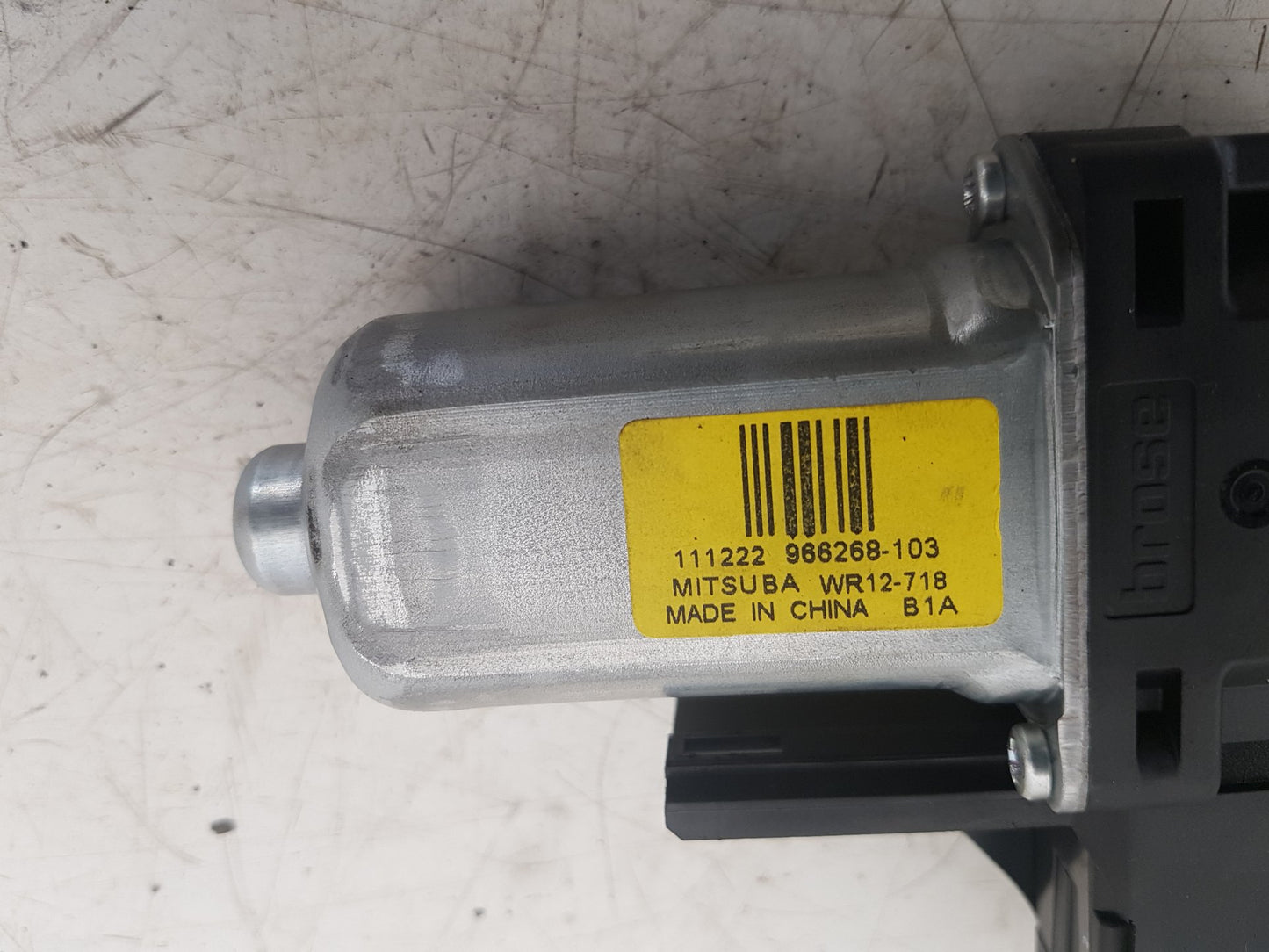 2008 - 2013 Volvo XC60 I 156 Estate Volvo Front Left Window Regulator Motor Passenger Side FRONT 2008-2013 966268-103 966268-103