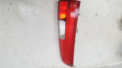 2005 Volvo V70  Estate REAR/TAIL LIGHT UPPER (PASSENGER SIDE) 30655374