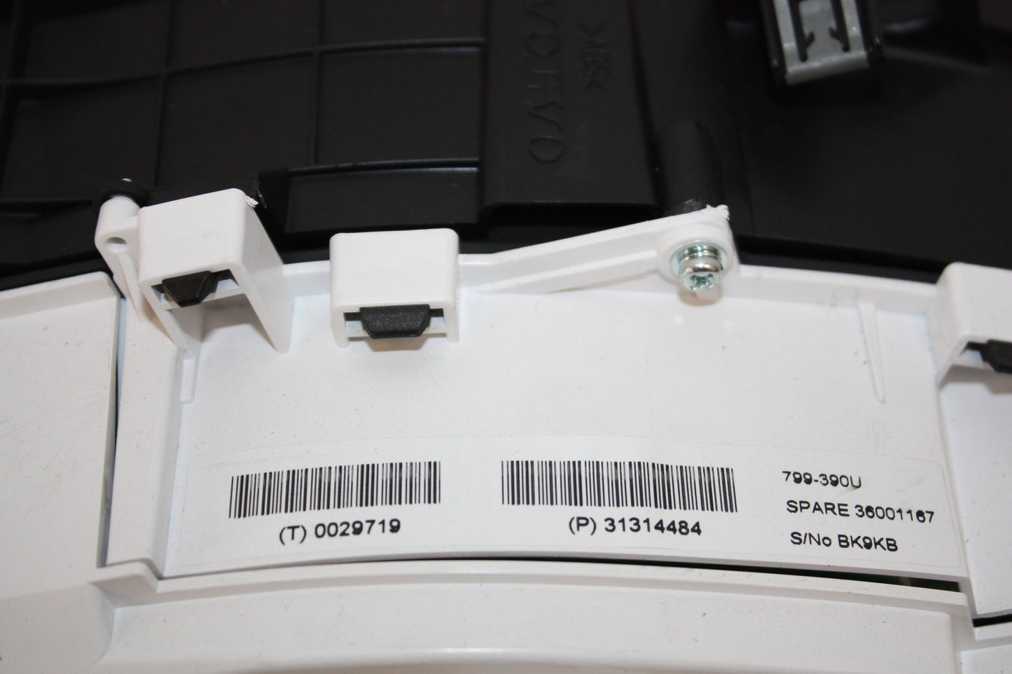 2012 - 2015 Volvo V40  Hatchback Instrument Cluster 31314484