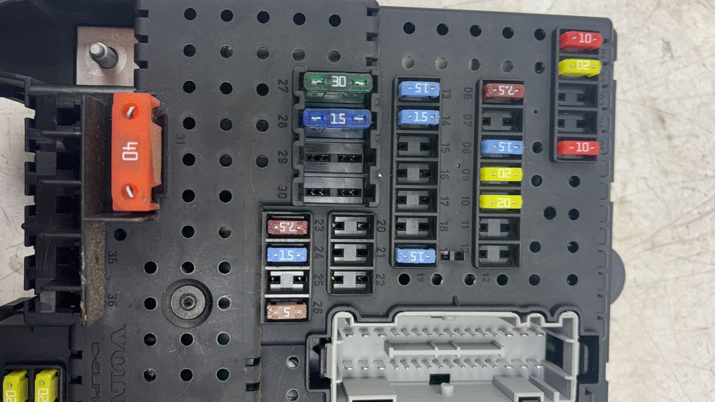 2007 - 2014 Volvo XC90  Estate REAR ELECTRONIC MODULE (REM) 31314469