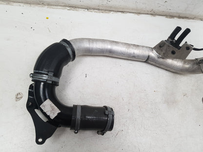 2012 - 2019 Volvo V40  Hatchback Intercooler Pipe 31370340