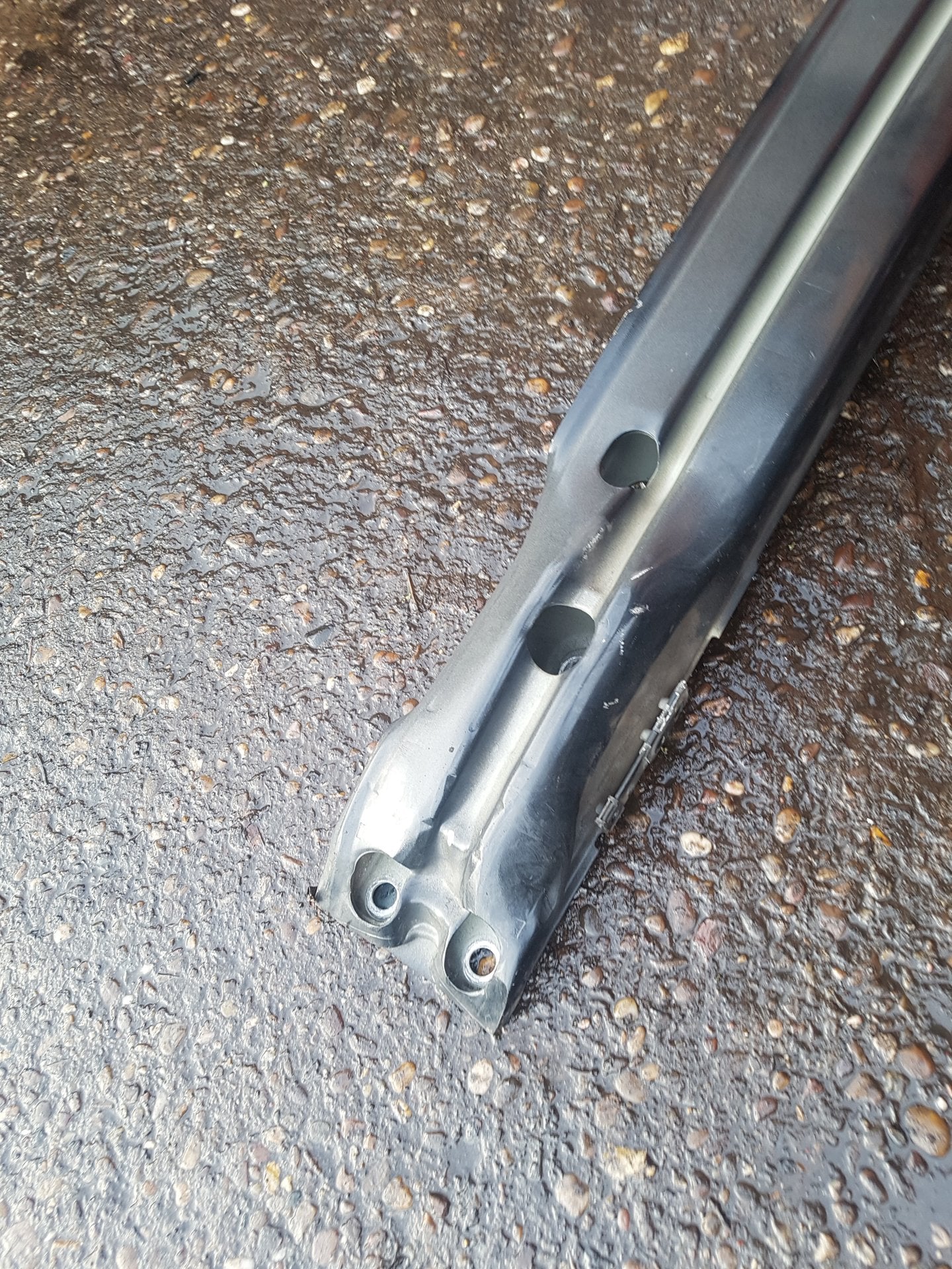 2013 - 2016 Volvo V40 III 525 Hatchback REAR BUMPER  BACKING/ABSORBER