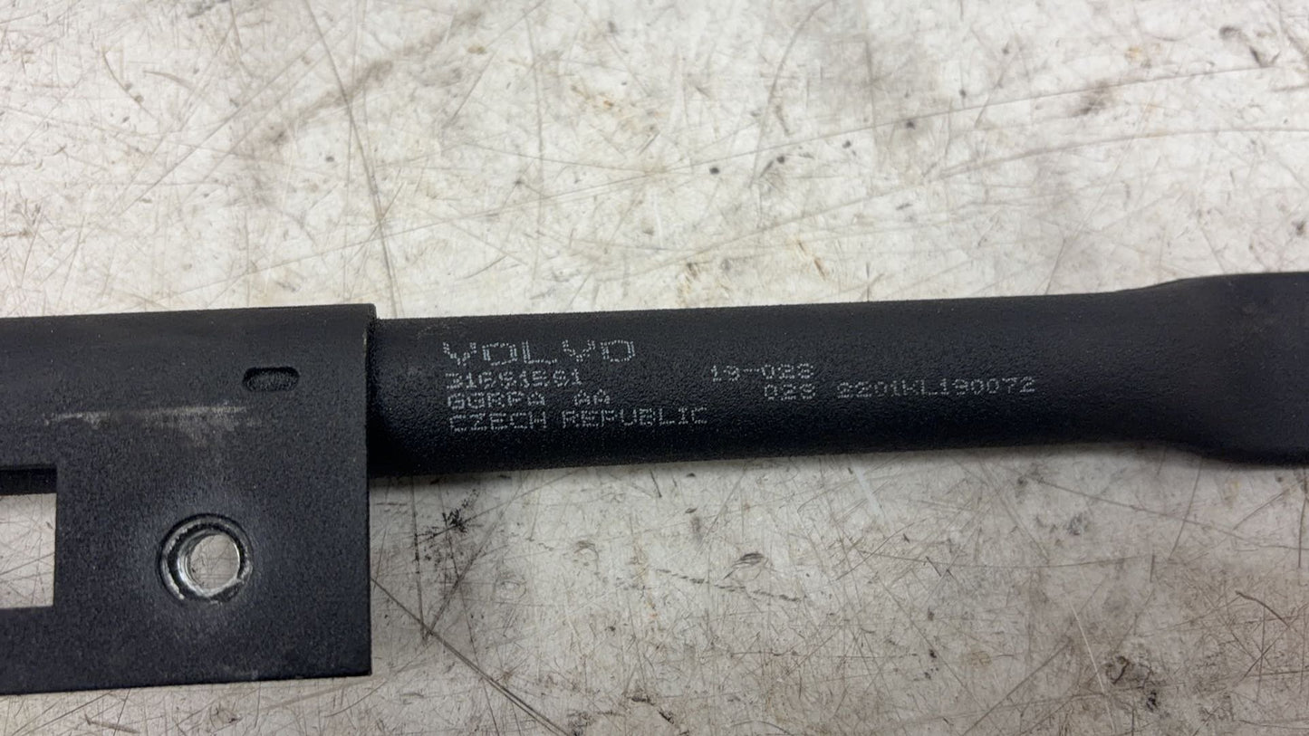 2017 - 2026 Volvo V60 II 225 Estate Radiator Support Bracket 31651561
