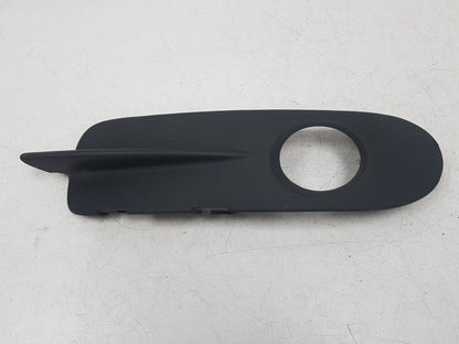 2008 - 2009 Volvo C70  Convertible Right Fog Light Cover 09466546