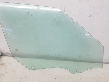 2010 - 2012 Saab 9-5  Saloon Right Front Door Window
