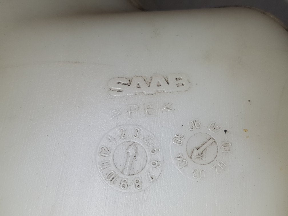 1998 - 2002 Saab 9-3  Convertible Washer Bottle 4787057