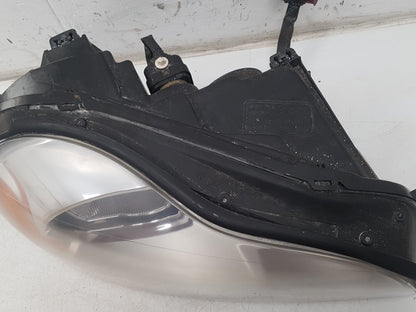 2003 - 2006 Volvo XC90  Estate Right Headlight 30698816