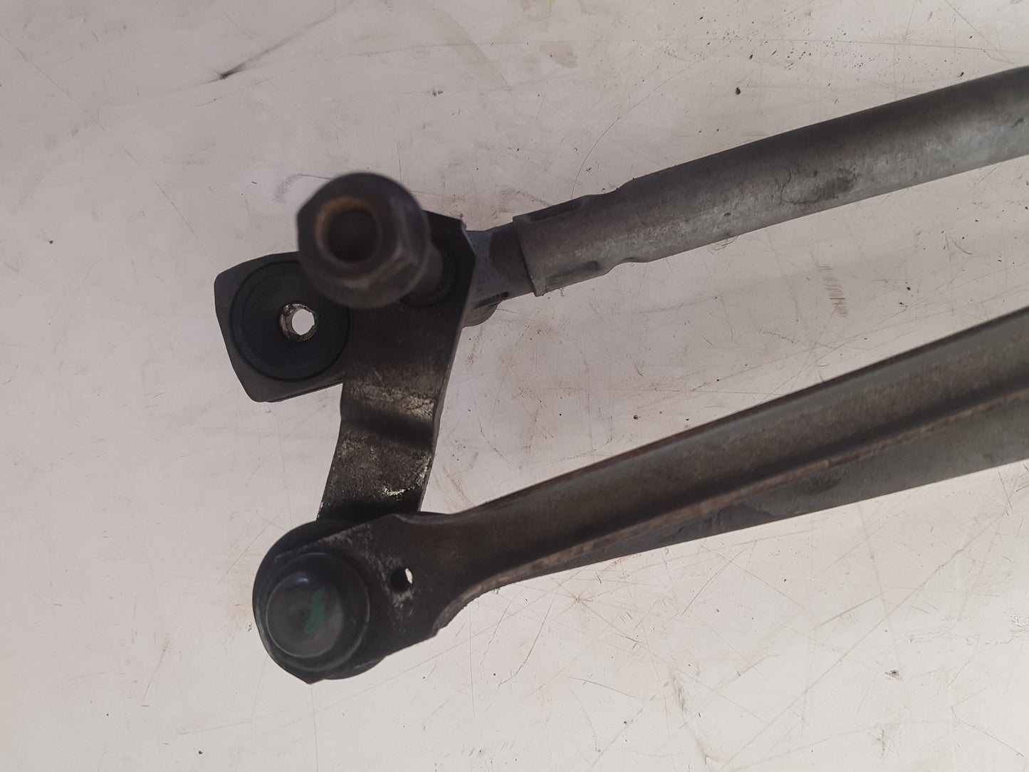 2010 - 2013 Volvo S60 II 134 Saloon WIPER MOTOR (FRONT) & LINKAGE 1397220627