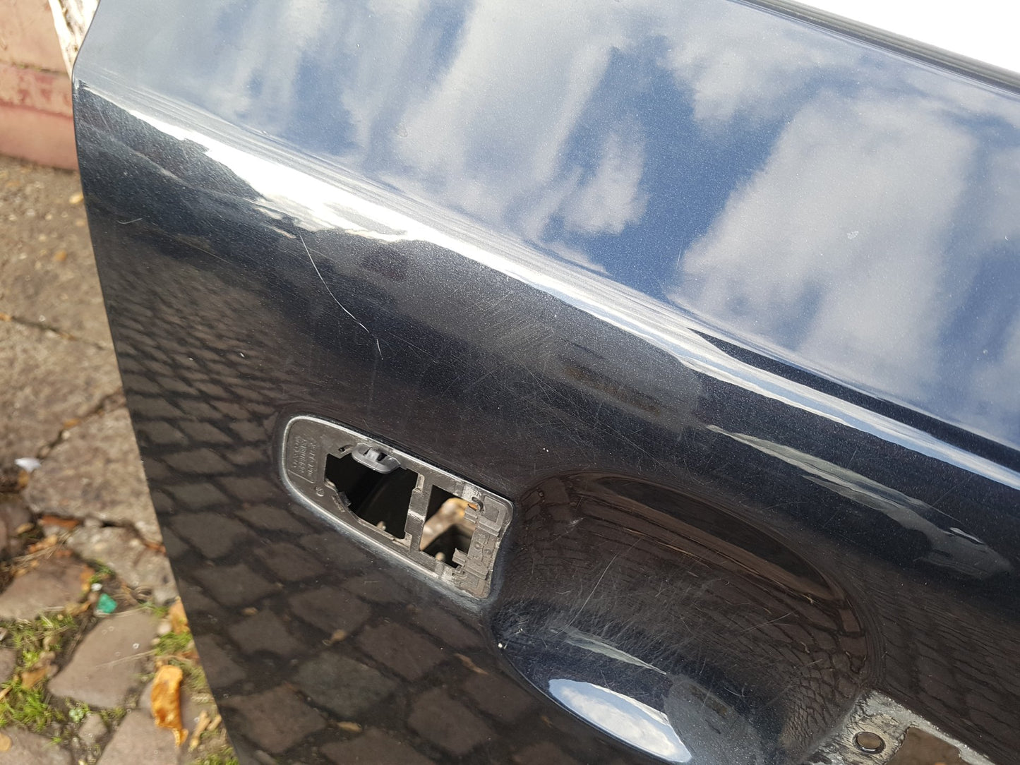 2012 - 2015 Volvo V40  Hatchback DOOR - BARE (FRONT DRIVER SIDE) 32321019
