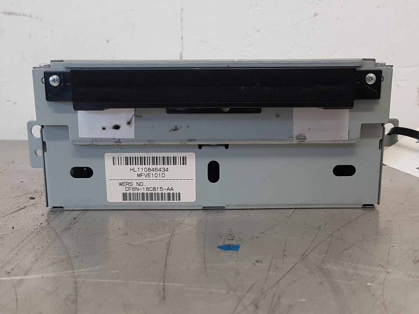 2012 - 2019 Volvo V40  Hatchback CD Player 31357223