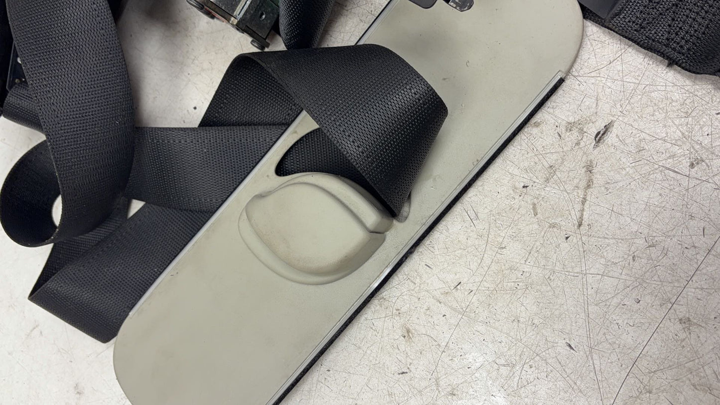 2010  9-3 Turbo Edition Tid E4 4 Dohc  Saloon Left Front Seat Belt 12756368