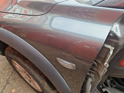 2004 - 2007 Volvo XC70  Estate Left Front Guard 9203559