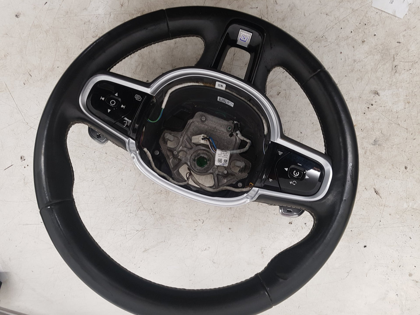 2017 - 2026 Volvo V60 II 225 Estate Steering Wheel 32227373