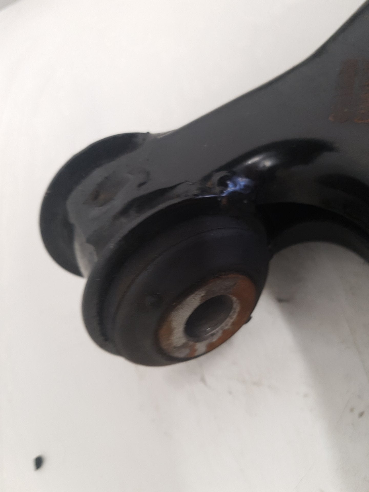 2010 - 2012 Volvo S40  Saloon Right Front Lower Control Arm CCA16668
