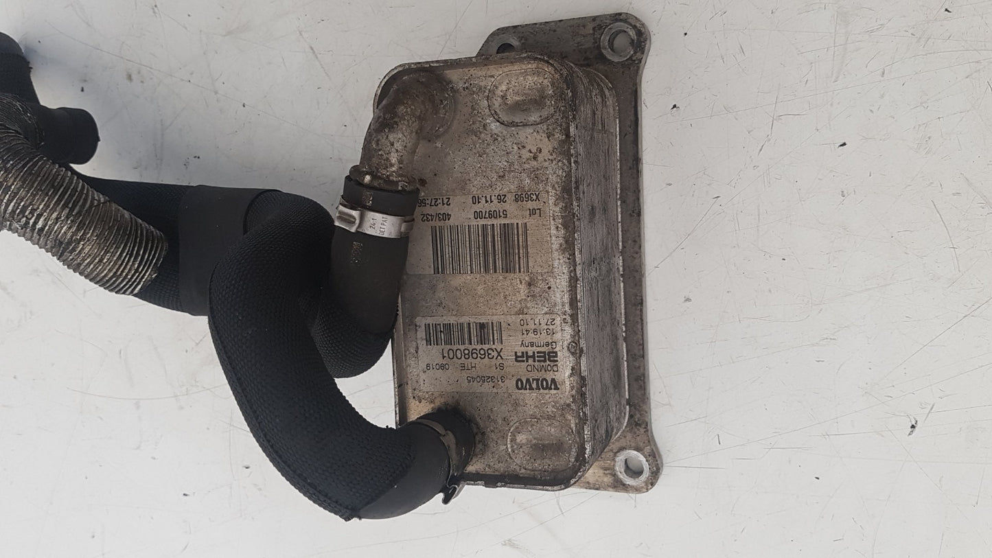 2010 - 2012 Volvo V50   Estate Engine Oil Cooler 31325045