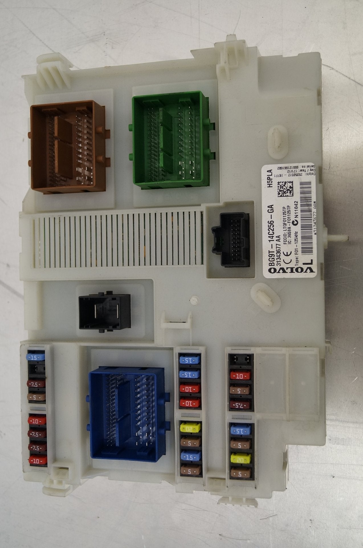 2012 Volvo V60   CEM (CENTRAL ELECTRONIC MODULE) 31343677 AA