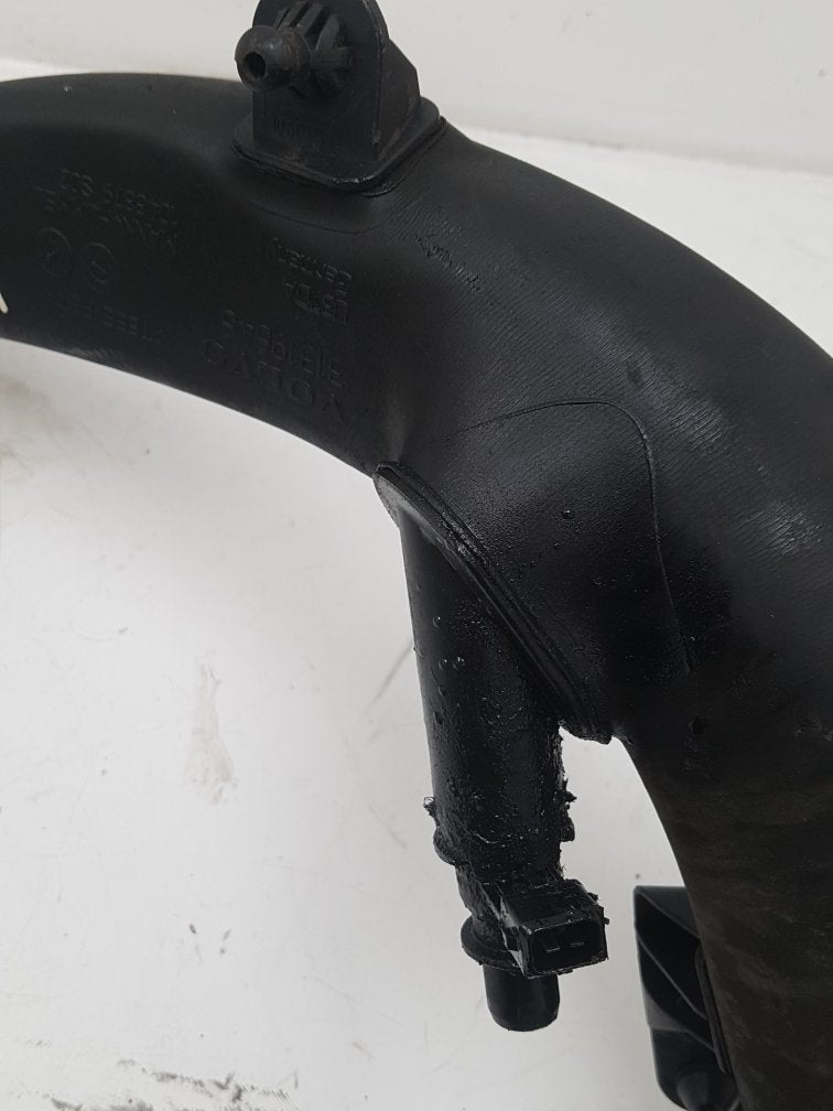 2008 - 2012 Volvo V50   Intercooler Pipe 31319646