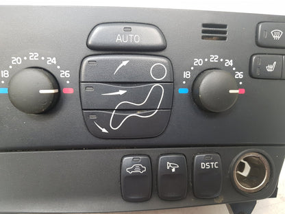 2004 - 2007 Volvo XC70  Estate Heater Controls 30746022