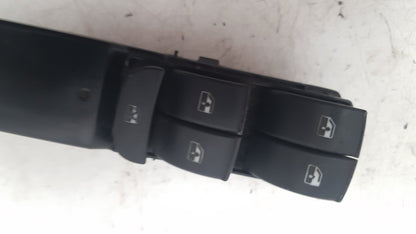 2007 - 2015 Saab 9-3  Estate Right Front Window Switch 12772024