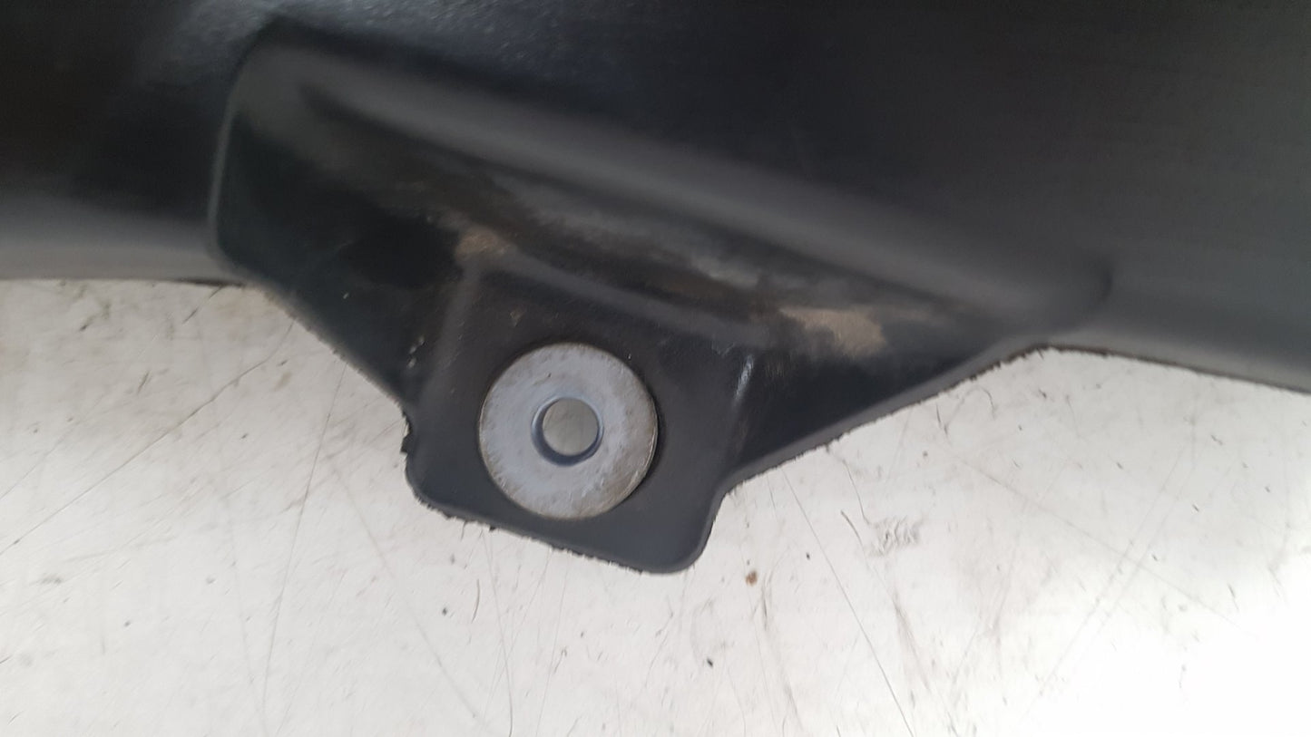 2007 - 2010 Audi R8   INTAKE PIPE 420129509C