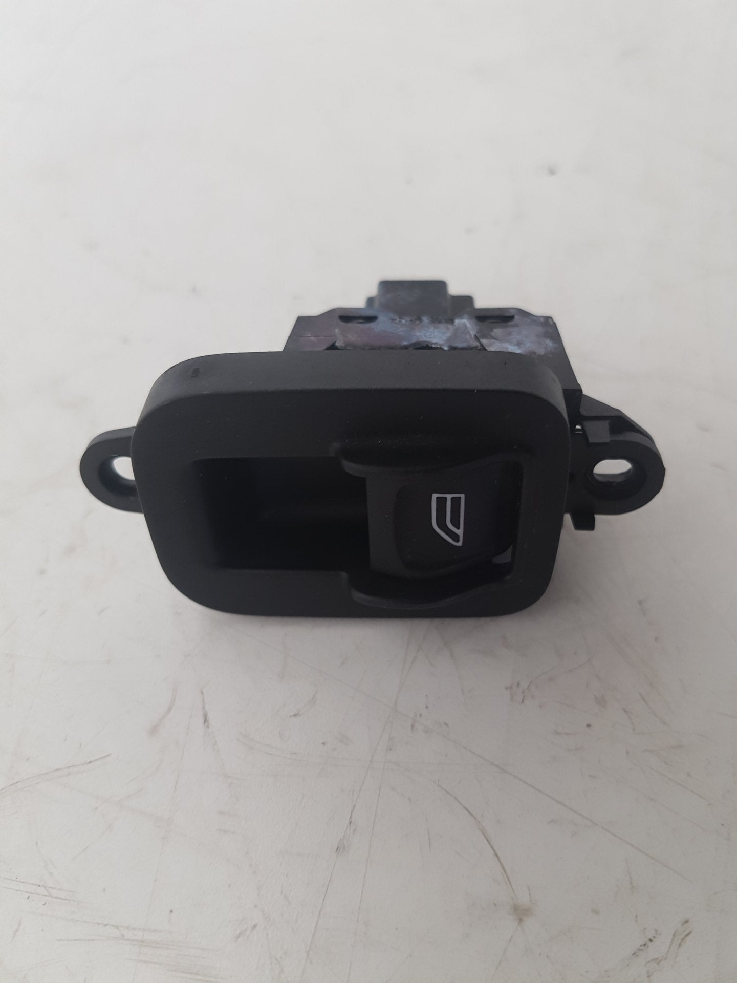 2006 - 2010 Volvo V50  Estate Right Front Window Switch 30773217