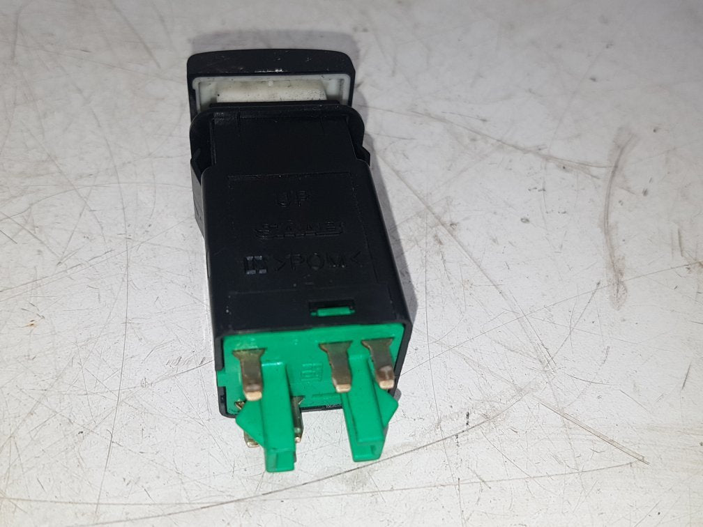 2001 - 2009 Saab 9-5  Estate Fog Light Switch 4409223