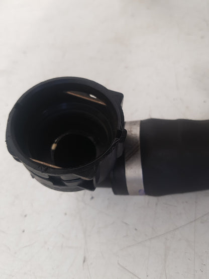 2012 - 2015 Volvo V40  Hatchback RADIATOR HOSE 31319310