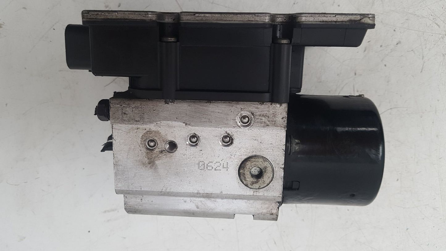 2004 Saab 9-3  Convertible ABS Pump/Modulator 36012459