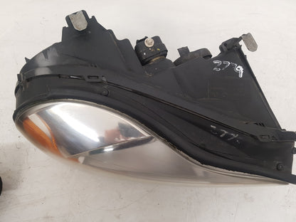2002 - 2006 Volvo XC90  Estate Right Headlight 30678189