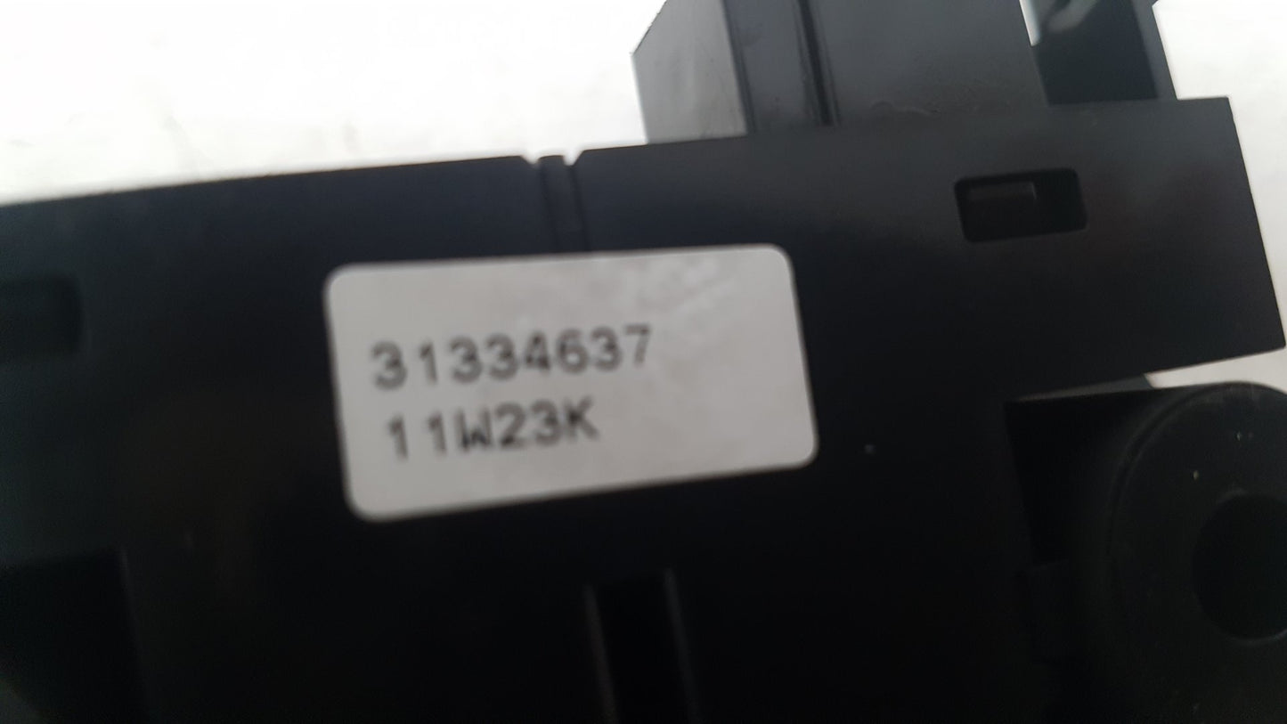 2010 - 2014 Volvo XC60  Estate ELECTRONIC PARKING BRAKE CONTROL SWITCH 31334637